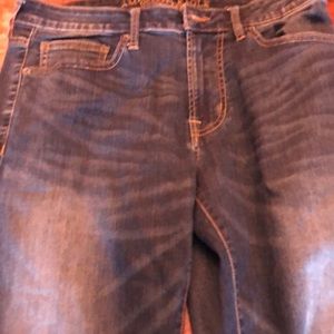 American Eagle extreme flex jeans 32 length